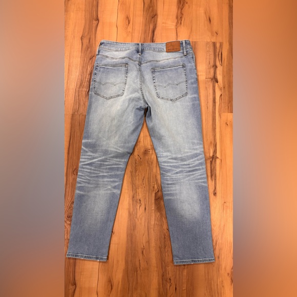 Mens AE jeans - Picture 4 of 4